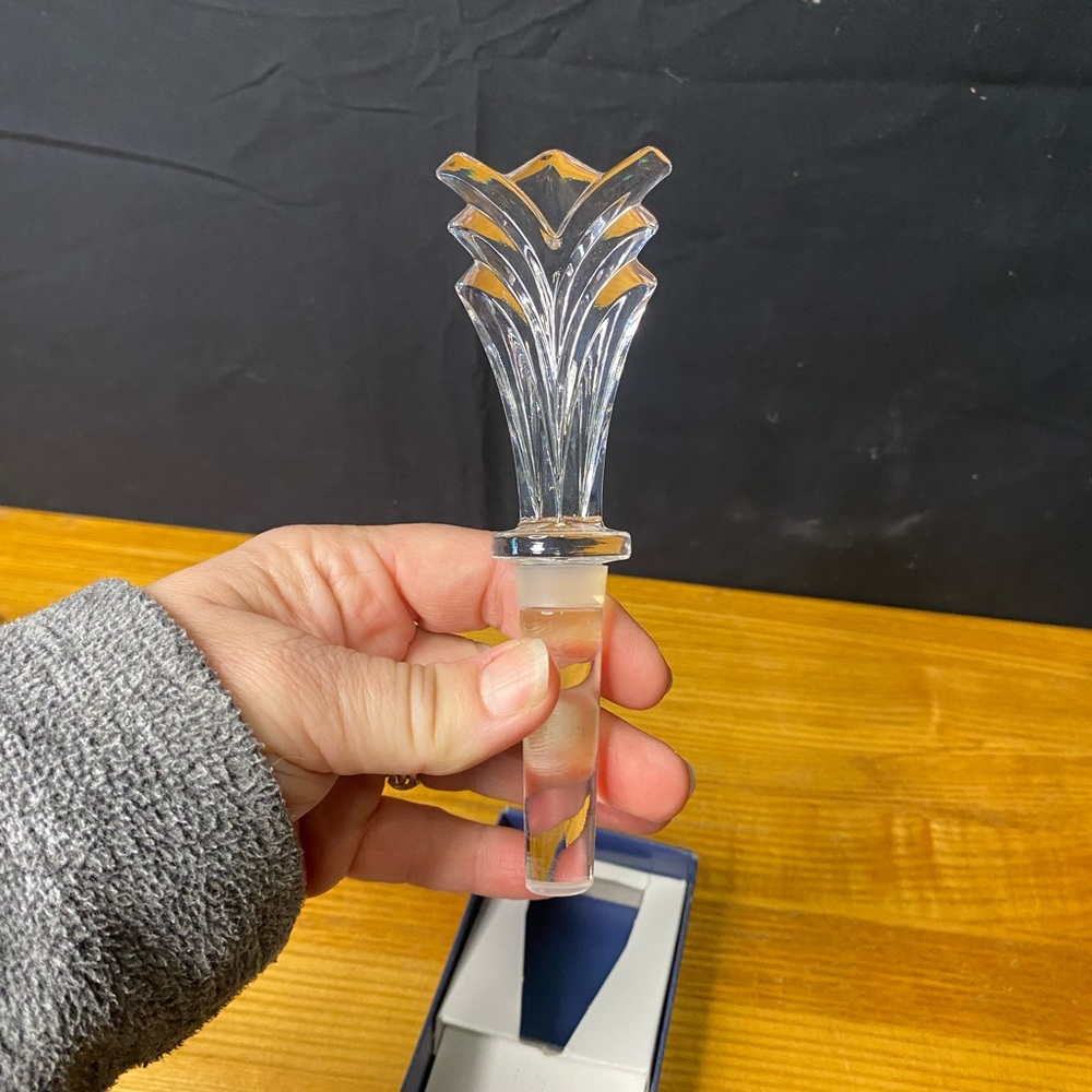 Towle Crystal Bottle Stopper